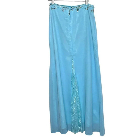 Two piece ice blue Prom dress scoop sheath with beading bodice + sweep train - Picture 11 of 11